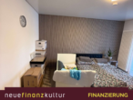 Schlafzimmer - Wunderschöne Sanierte 4 Zimmer- Wohnung mit Balkon