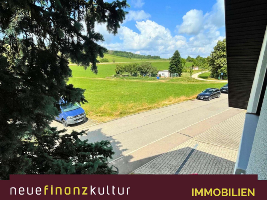 4-Zimmer-Wohnung zur Miete in Römerstein-Donnstetten, 72587 Römerstein, Dachgeschosswohnung