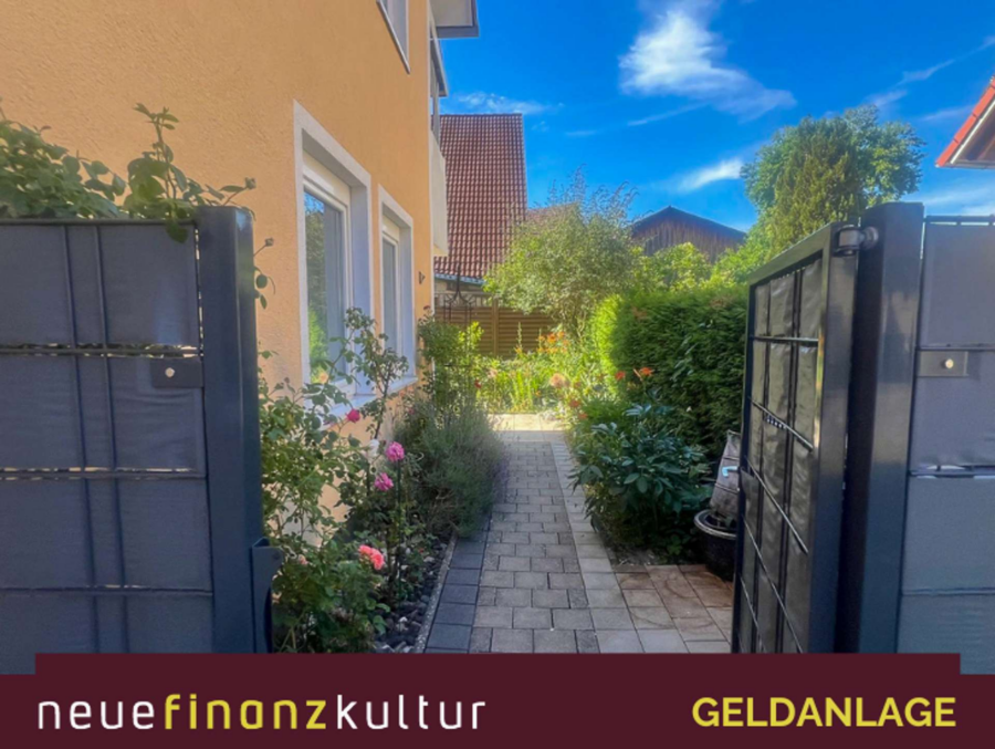Exposé – Freistehendes Einfamilienhaus mit Dachterrasse & Garten in Münsingen, 72525 Münsingen, Einfamilienhaus